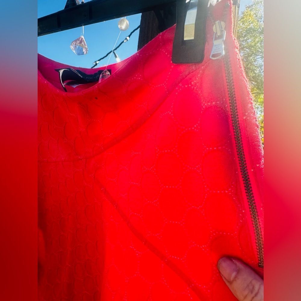 Marc by Marc Jacob’s Hot Pink Skirt EUC. 14” waist 17” length - Picture 5 of 6